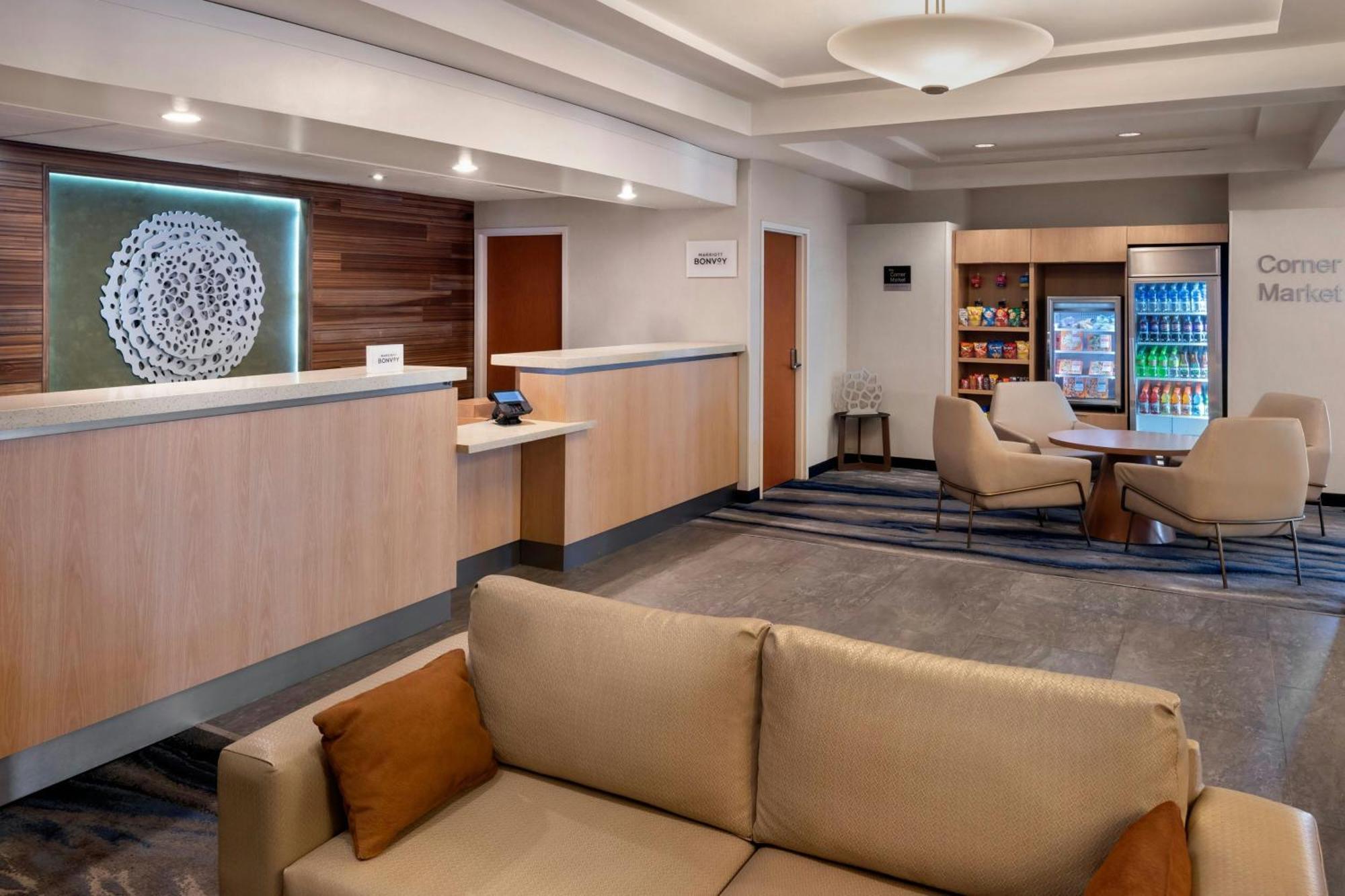 Fairfield Inn & Suites Woodbridge Avenel Esterno foto