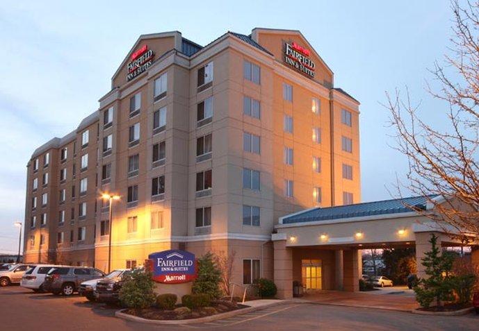 Fairfield Inn & Suites Woodbridge Avenel Esterno foto